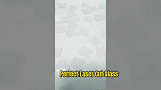 Σχήμα τριφύλλου κομμένο με λέιζερ Ultra Clear Glass 2mm